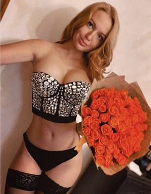 Девушка Юля, фото и отзывы