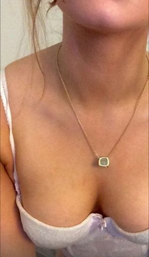 Настя — фото и список услуг